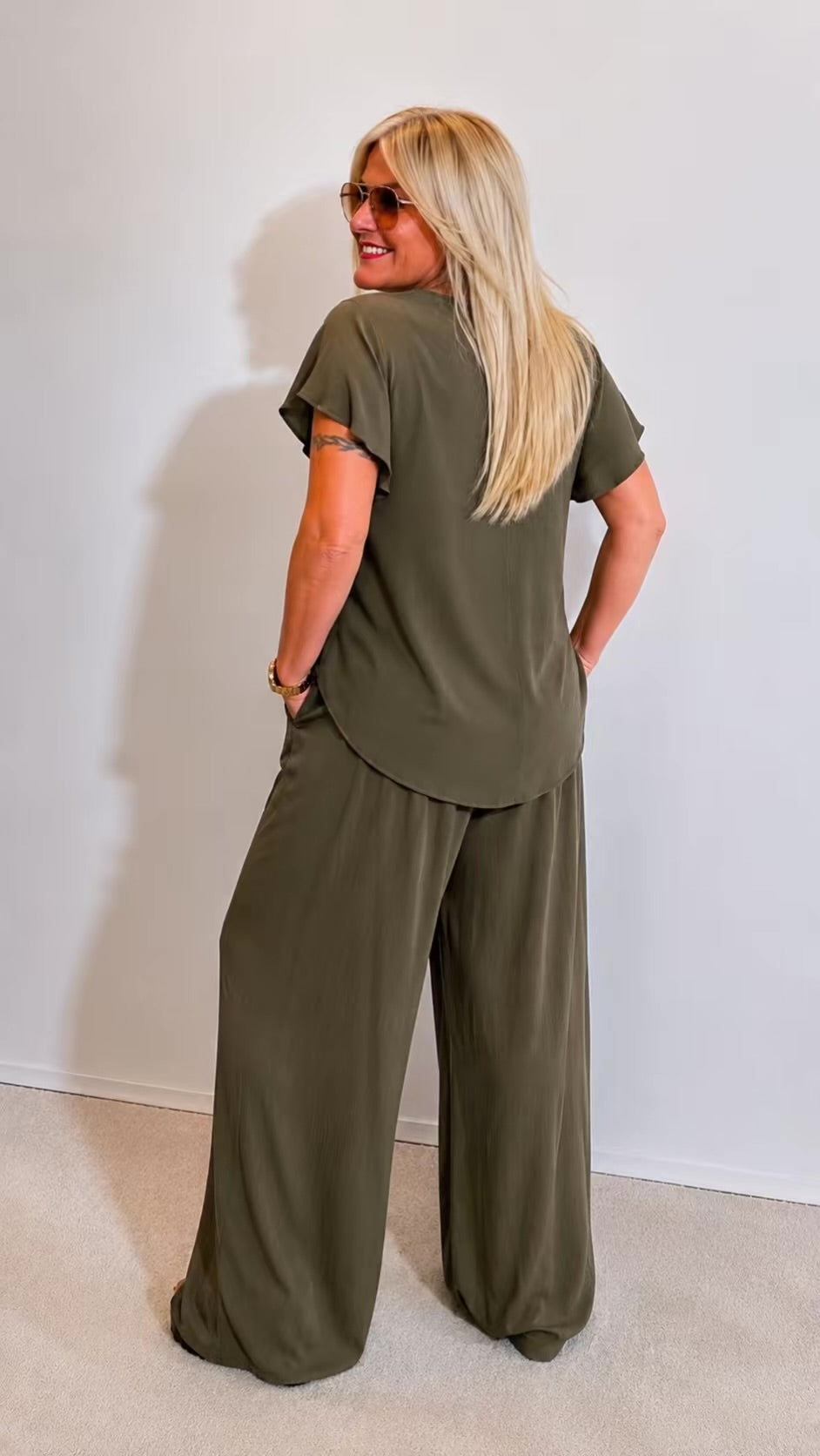 Luftiger Zweiteiler Khaki