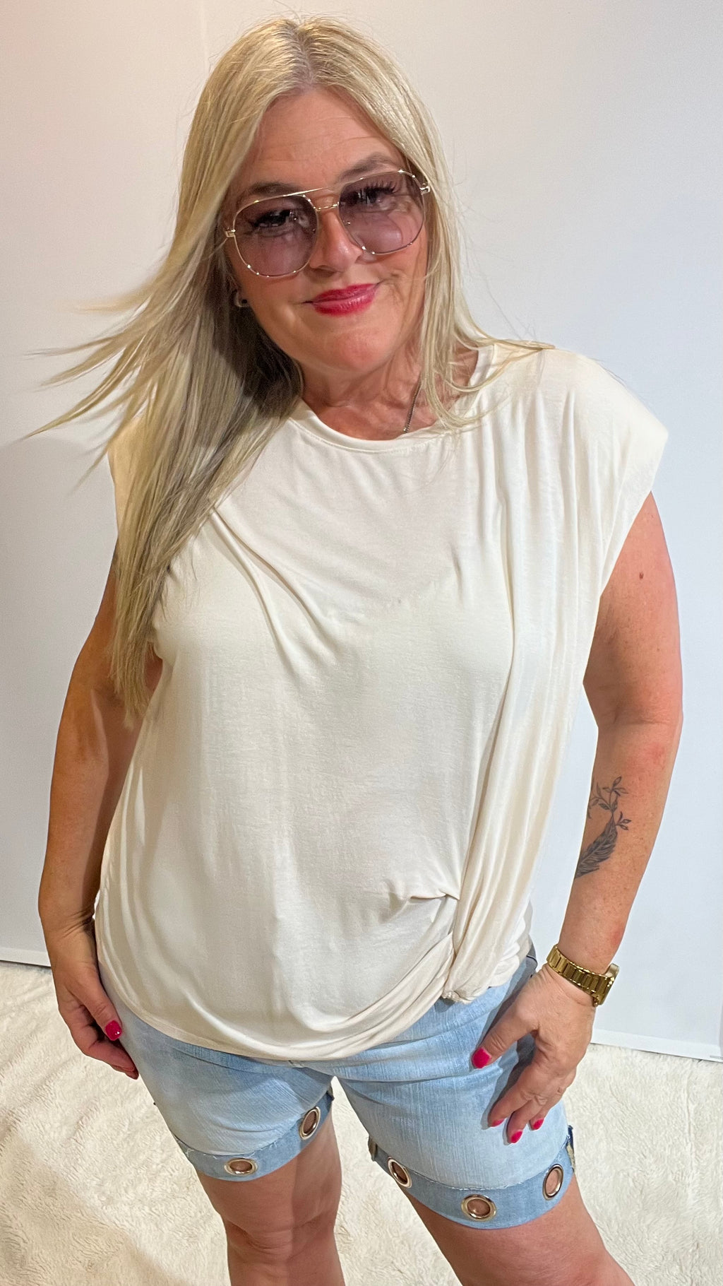 Shirt mit " Raffdetail " Ecru´
