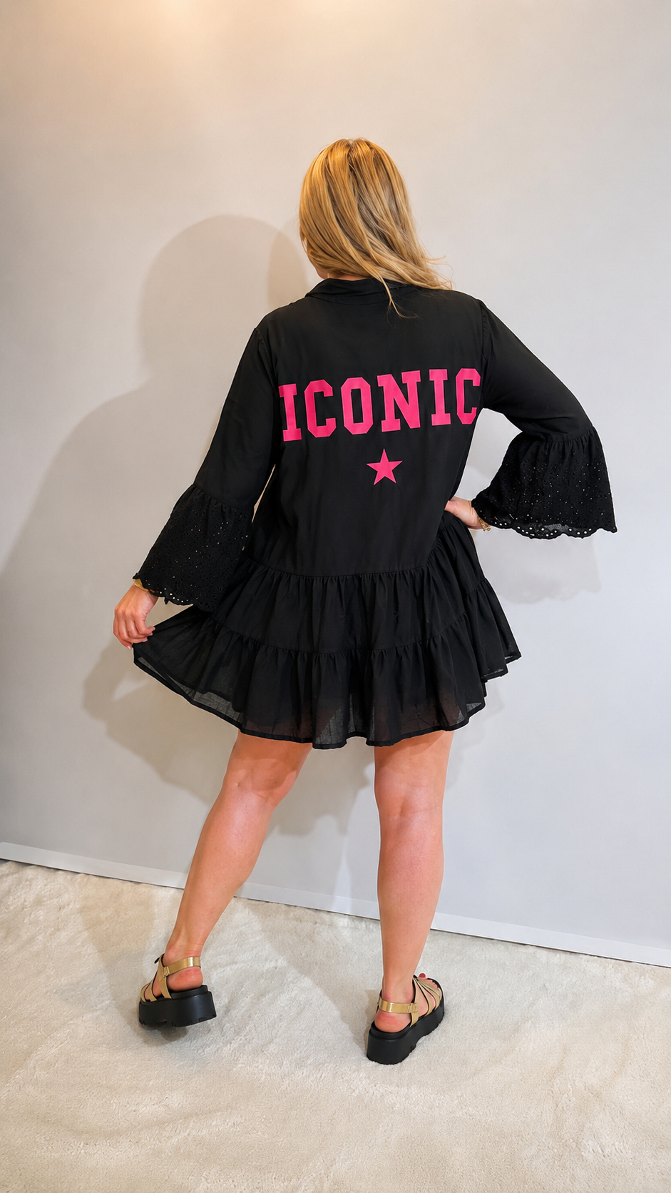 Kleid " ICONIC " Black Edition