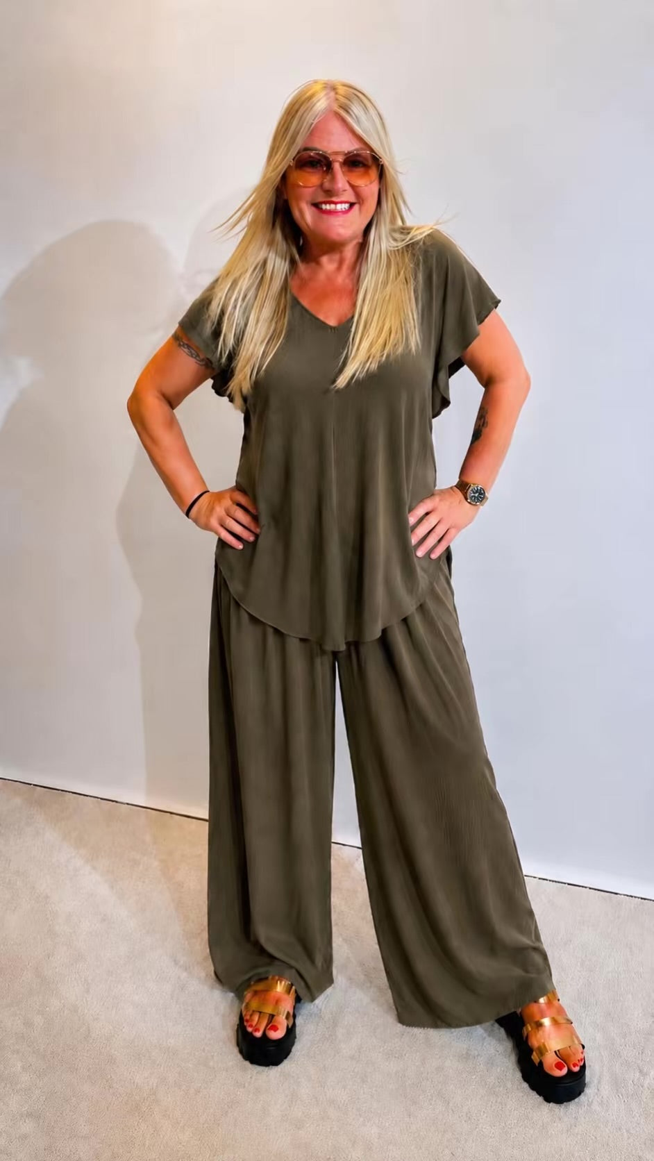 Luftiger Zweiteiler Khaki